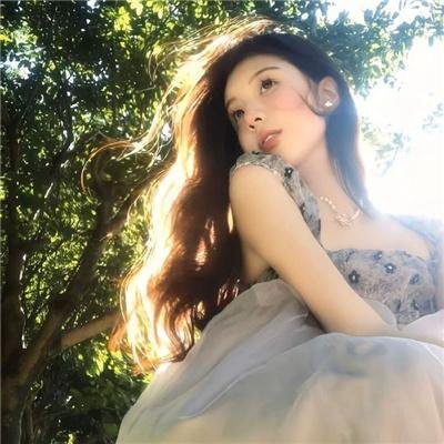 美丽笨女人